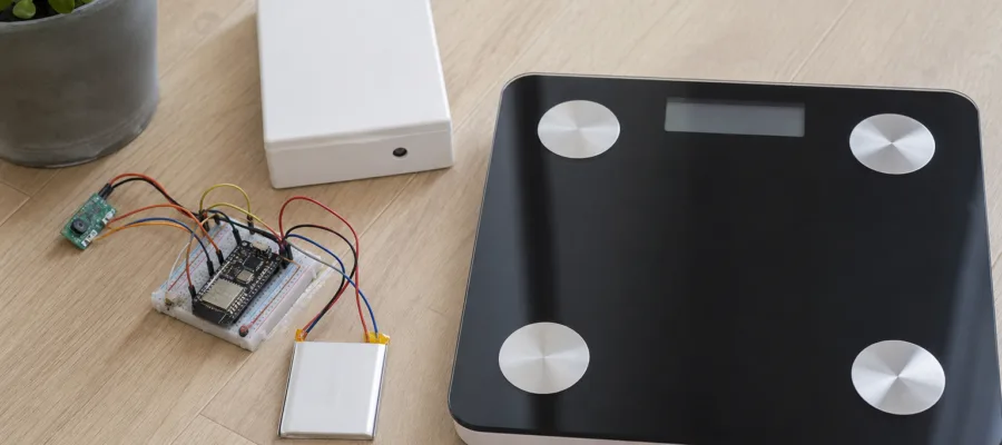 Personenwaage smart machen: DIY-IoT, App-Integration und Datenlogging
